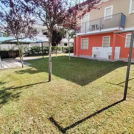 Stylish Flat For Your Perfect Getaway In Appartamento